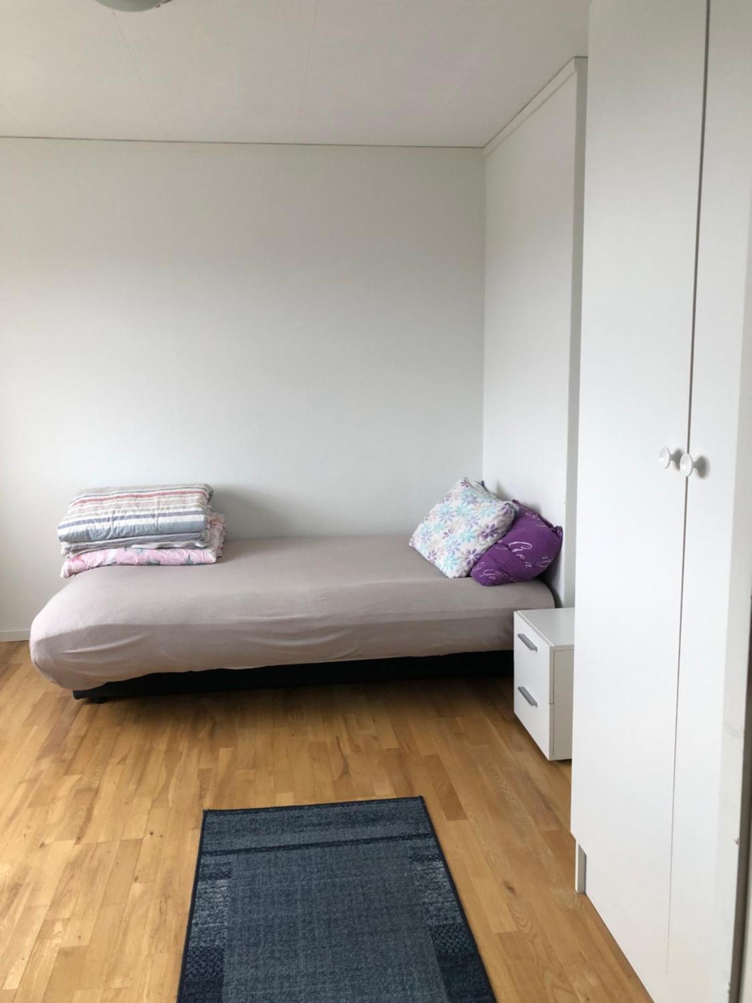 Flott Utsikt, Rolig Gate Apartment บูเดอ ภายนอก รูปภาพ